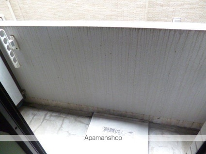 スカイコート西新宿第２[1K/18.55m2]のバルコニー