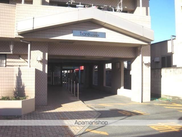ティアール小相木の玄関写真