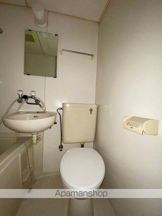 エステート番町ハウス[1K/15.82m2]のトイレ