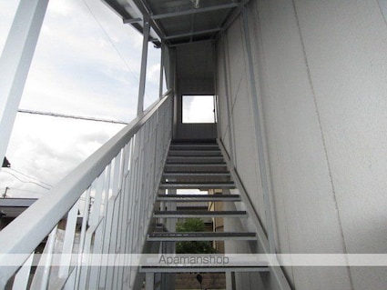 長野県長野市大字栗田東番場[1DK/33m2]の共用部2