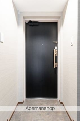 ブリューム西麻布[1LDK/37.1m2]の玄関