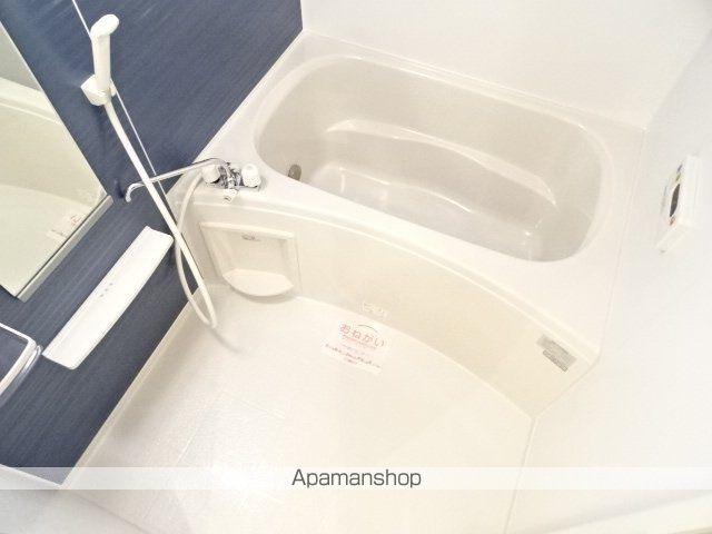 ヘマソラールBの内装写真