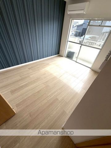 高洲マンションの内装写真