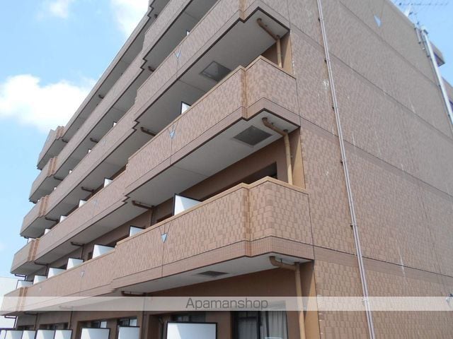 堺市美原区 5階建 築20年の外観写真