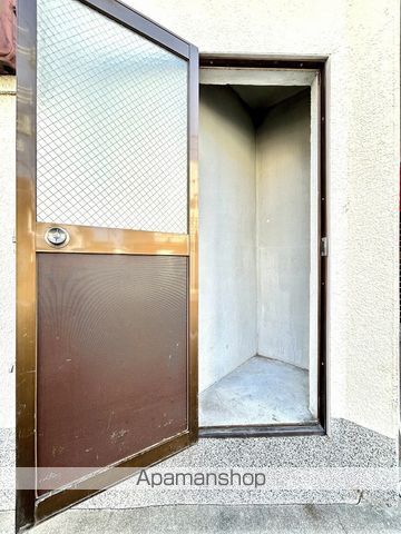 日下文化の内装写真