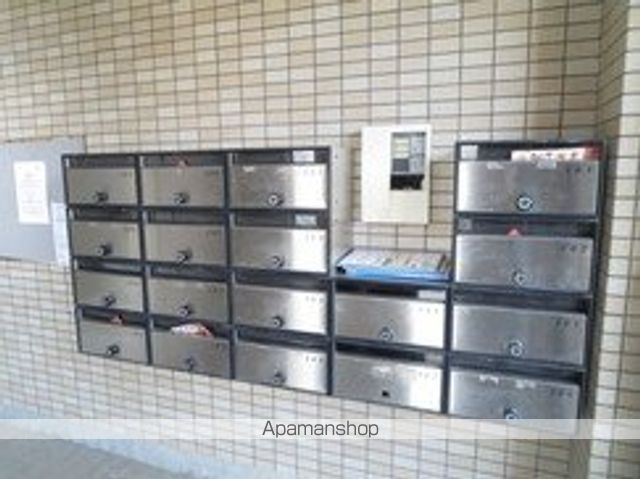 セピアコートの玄関写真