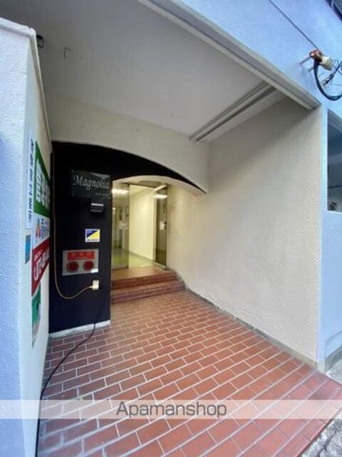 和歌山県和歌山市美園町４丁目[1LDK/44.4m2]のエントランス4