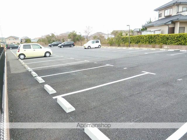 ＪＲ総武本線 銚子駅 バス乗車時間：6分 最寄りバス停で下車 徒歩4分 2階建 築14年の外観写真