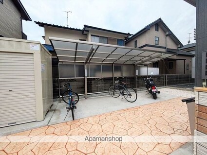 ＰＲＵＮＥ[2LDK/54.82m2]の共用部3