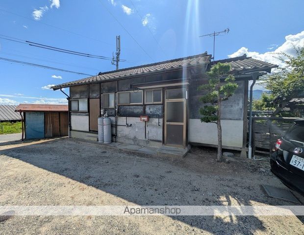 山下借家の外観写真