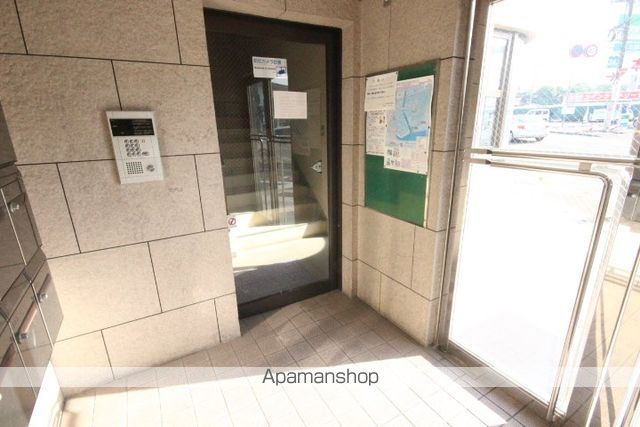 グリーンルージュMの玄関写真