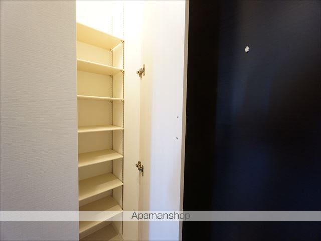 SーRESIDENCE浅間町の内装写真