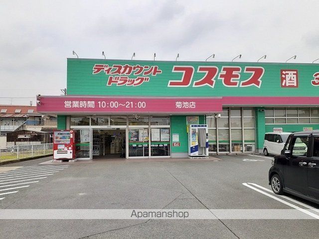 エヴァーグリーン・センターの周辺写真