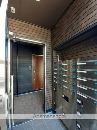 エクイティⅢ[1K/28.87m2]のエントランス2