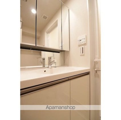 ＢｌｕＲｏｃｋ青葉台[1K/25.32m2]の洗面所