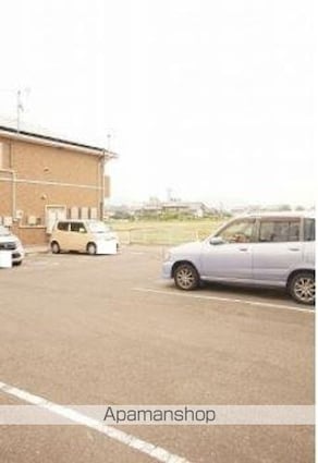 カルム・シェソワ[2DK/44.67m2]の駐車場