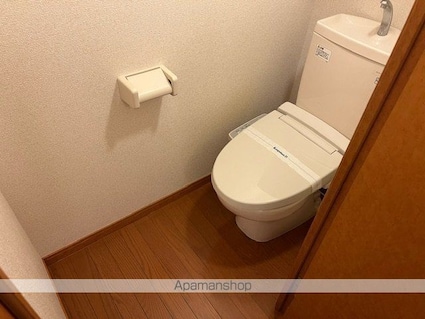 レオパレスＤｅａｒ　ｃｏｕｒｔ[1K/23.18m2]のトイレ