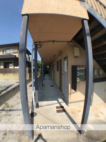 プレステージ参番館の玄関写真