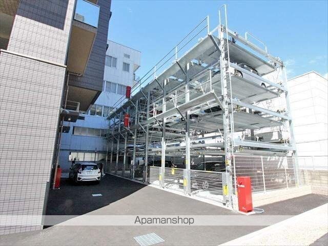 クラースタワー松山駅前[3LDK/73.03m2]の駐車場2