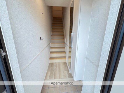 クレールＫ[1LDK/50.96m2]の玄関