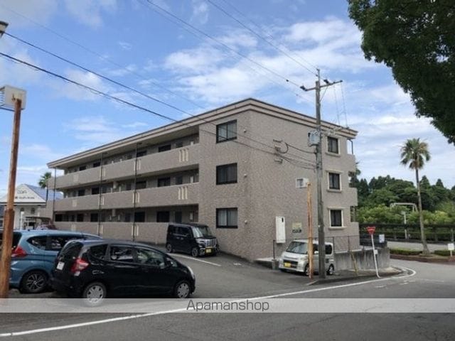 リージングマンションの外観写真