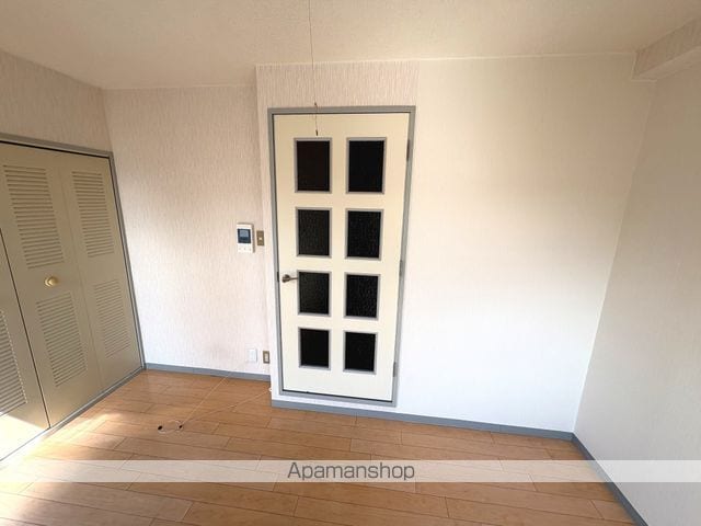 グランブール鳥居本の内装写真