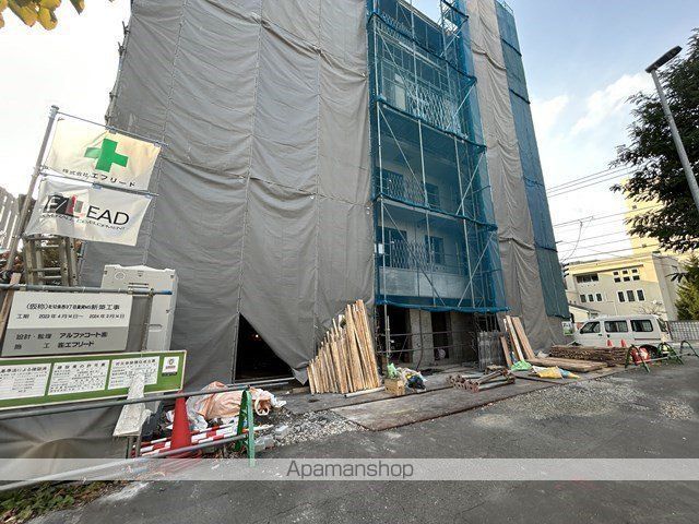 アルファスクエア北12西3の玄関写真