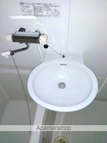 レオパレスアズール松戸[1K/28.15m2]の洗面所