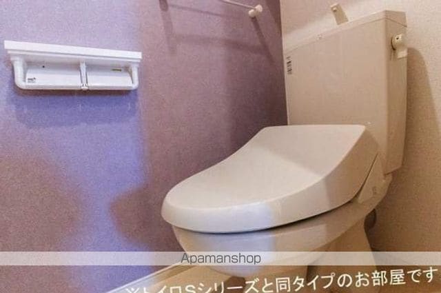 リバーサイドJUNの内装写真