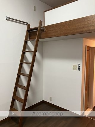 メゾンＫ早稲田[1R/13.2m2]のリビング・居間1