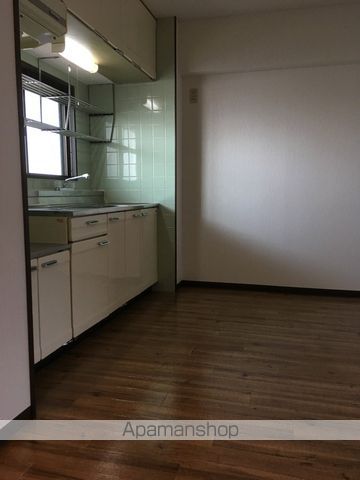 ハムロハイツ杉田A棟の内装写真