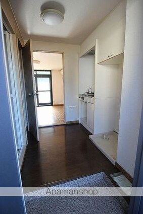 表・[1K/23.18m2]の玄関