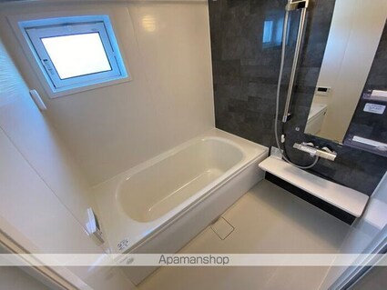 セレスティア鳴神[1LDK/45.38m2]のバス