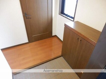 高知県高知市桜井町１丁目[2LDK/52.97m2]の玄関