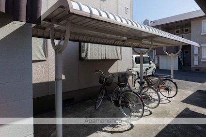 サン・ハローＢ・Ｄ・Ｆ・Ｈ棟[3DK/54m2]の共用部4