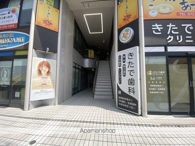新栄プロパティー恵我之荘の玄関写真