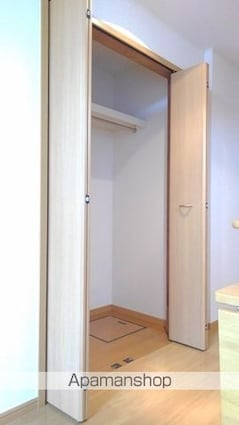 アザレアⅠ[1K/33.15m2]の収納