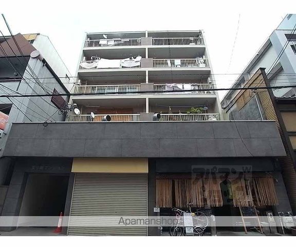 富小路マンションの外観写真