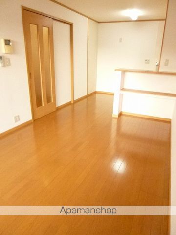 サンピエーノ高井Aの内装写真