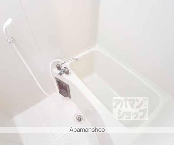 ロイヤルハイツ西沢の内装写真