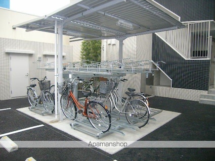 Ｔ’ｓ　ＳＴＡＧＥ[1LDK/41.08m2]の共用部1