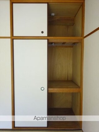 和歌山県和歌山市本町８丁目[2DK/39.29m2]の収納