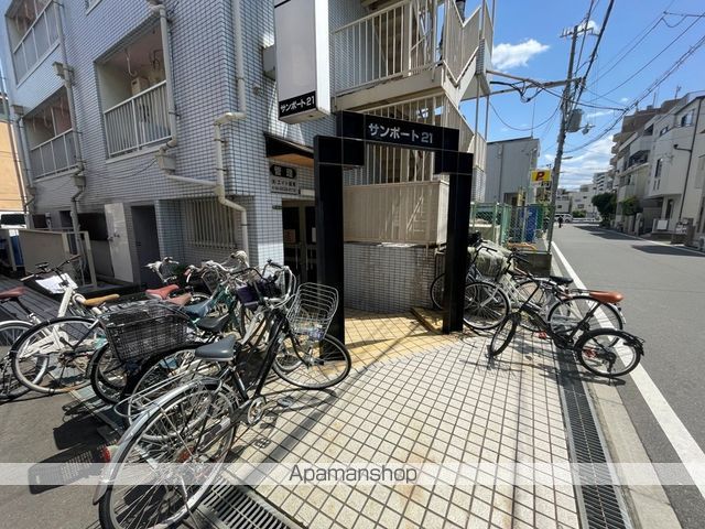 サンポート21の玄関写真