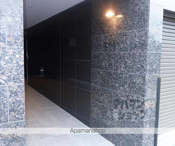 増田屋ビルの玄関写真