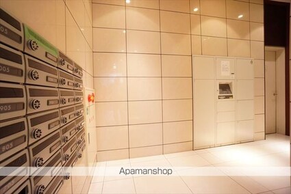 ＩＺＵＭＩ　Ⅰ[1LDK/40.7m2]の共用部2