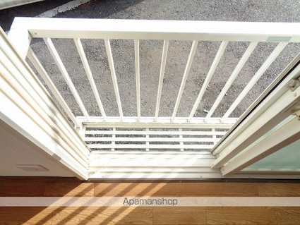 ムーンリバー[2K/33.48m2]のバルコニー