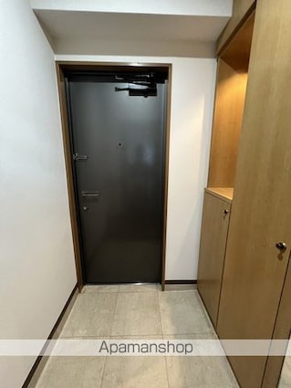 エルヴェ内堀[2LDK/59.6m2]の玄関