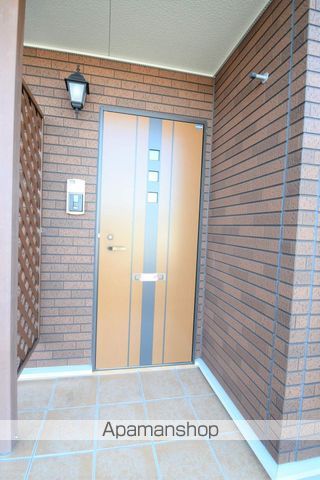 クオーレ八代の玄関写真
