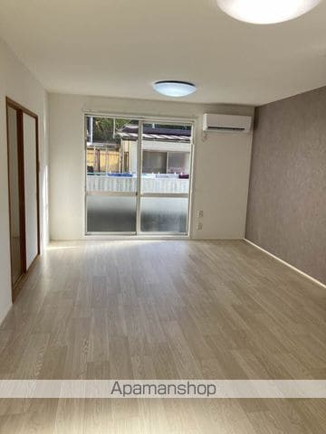 フレグランス竹原 A棟の内装写真