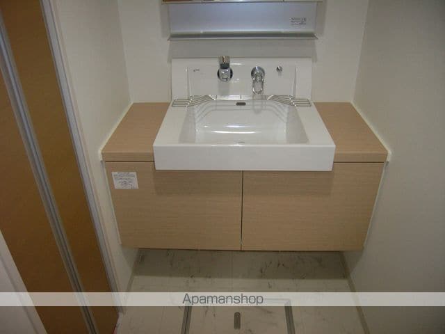 BRAV1 MINAMISENBAの内装写真